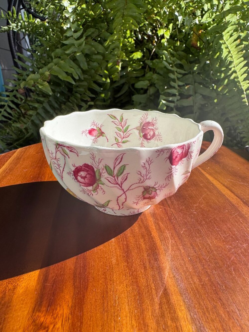 Vintage Copeland Spode Pink Maroon "Rosebud Chintz" Teacup